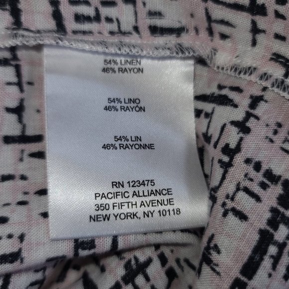 Jones New York Abstract White, Pink & Black Blouse Size Small - Picture 6 of 7